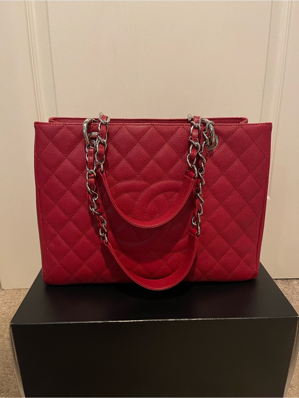 Chanel Large GST Red